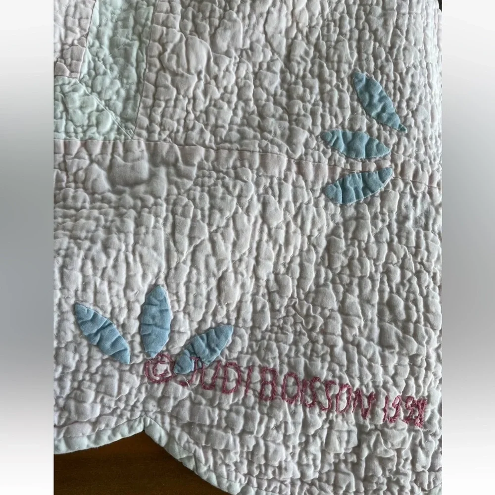 Judi Boisson Bunny Rabbit Floral Embroidery Baby Quilt American Country Vintage